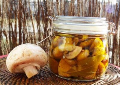 Les pickles : champignons confits